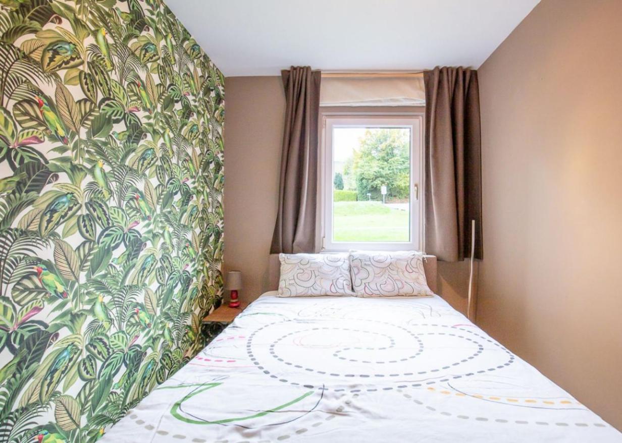 Nona Apartment Робервил Екстериор снимка
